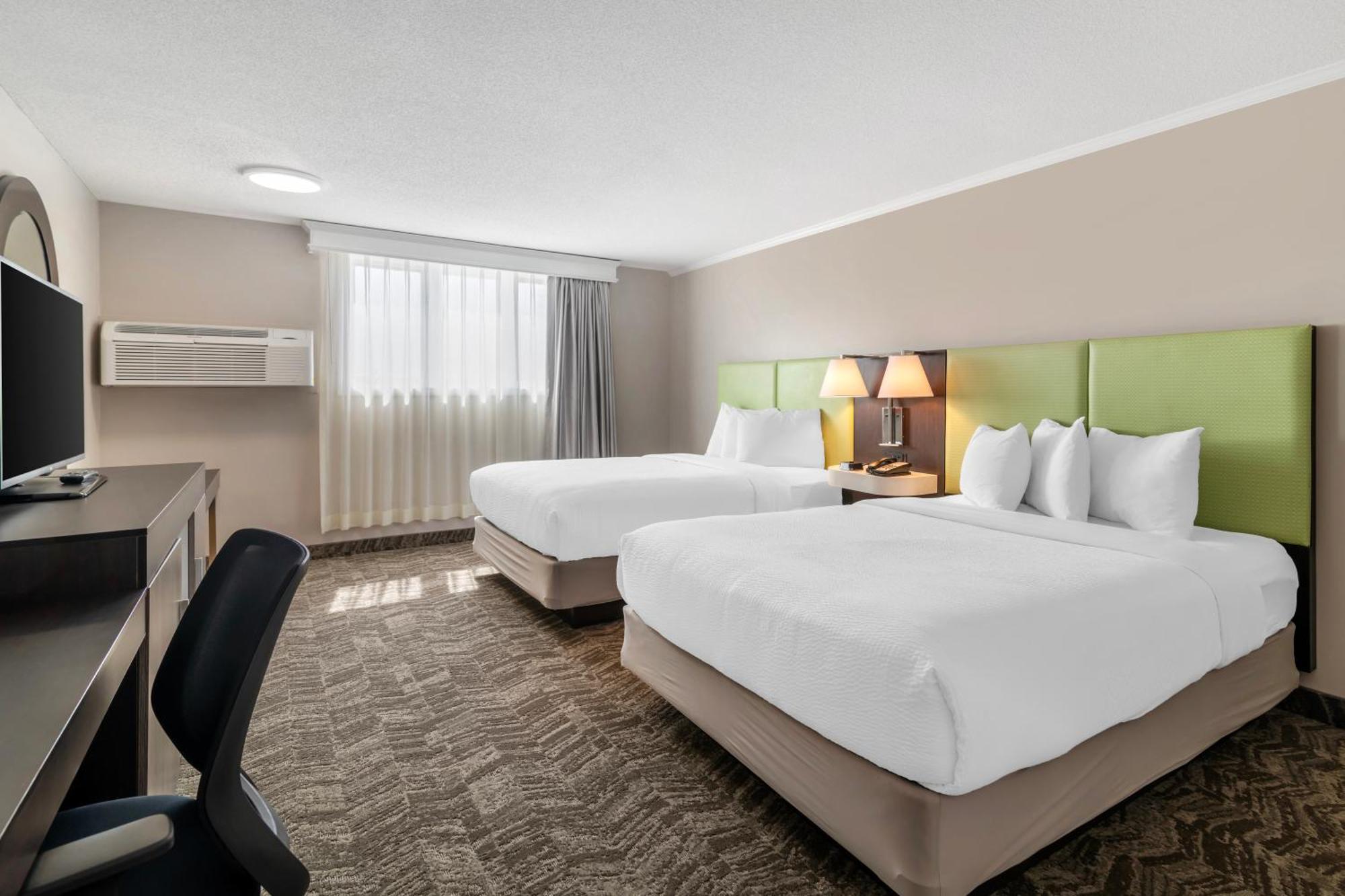 Queen Room with Two Queen Beds - Accessible/Non Smoking