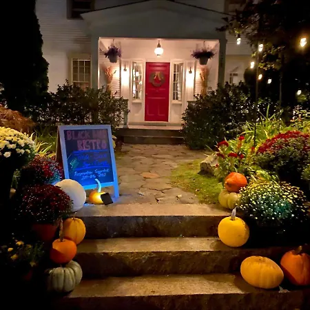Black Boar Inn Ogunquit-2
