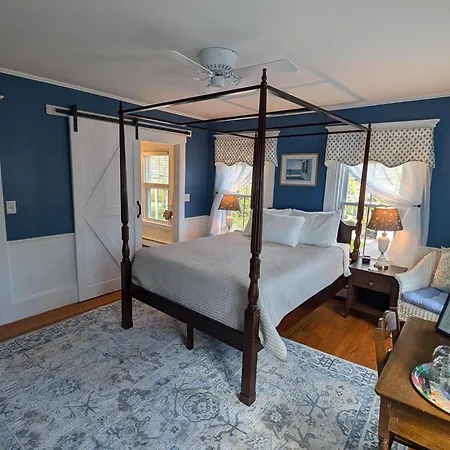 Bourne Bed And Breakfast-2